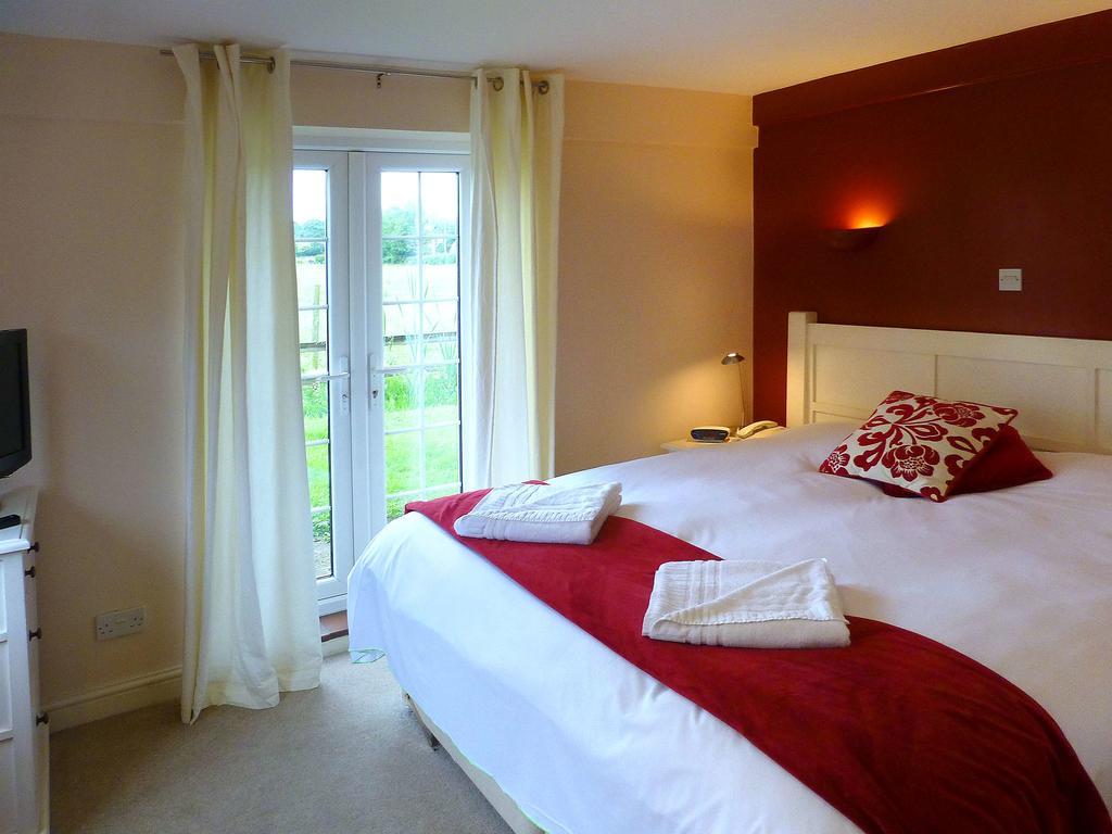 The Peacock Country Inn Chinnor Exteriér fotografie